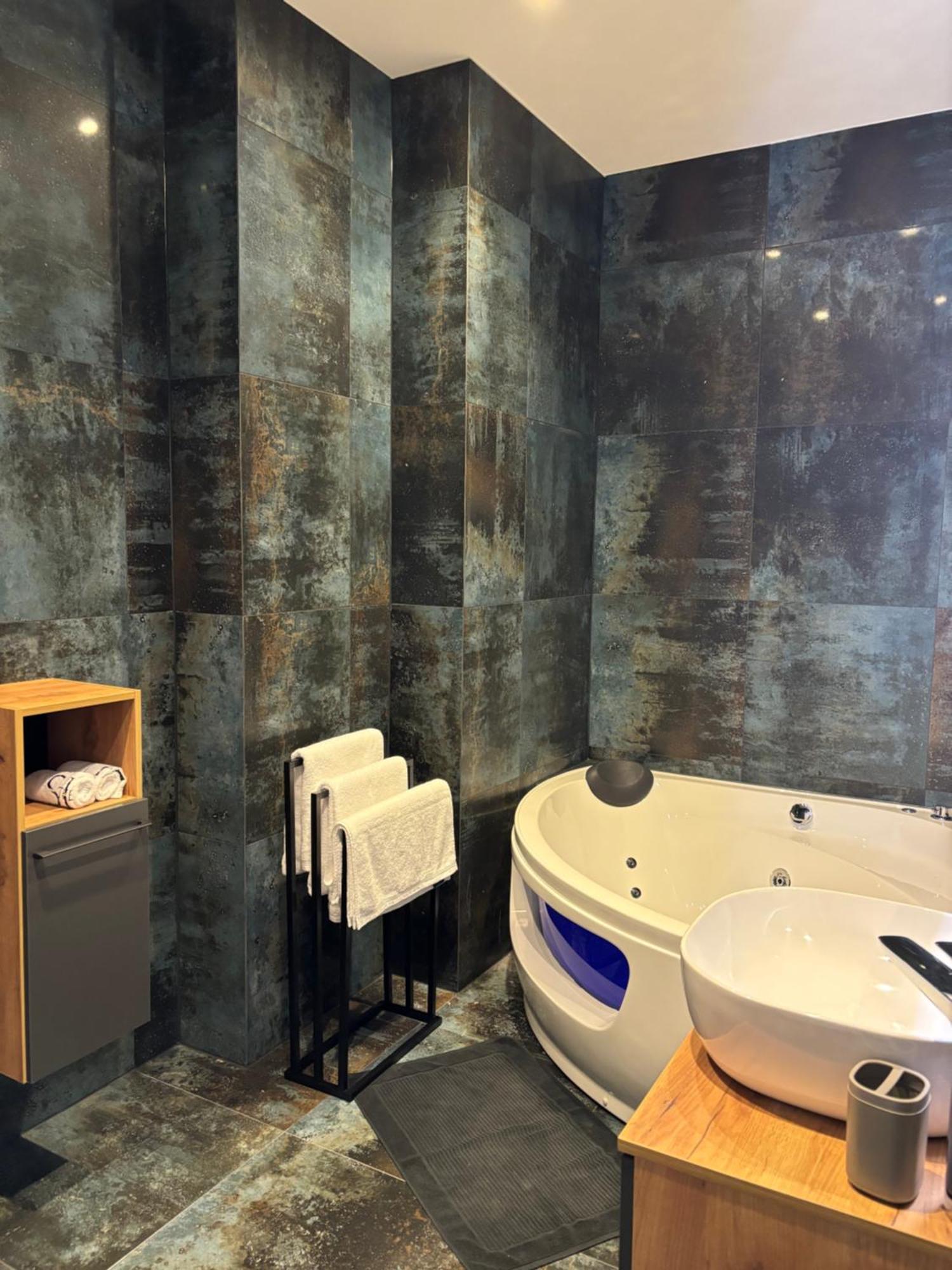 Luxus Apartment Mit Whirlpool In Kiel Exterior photo
